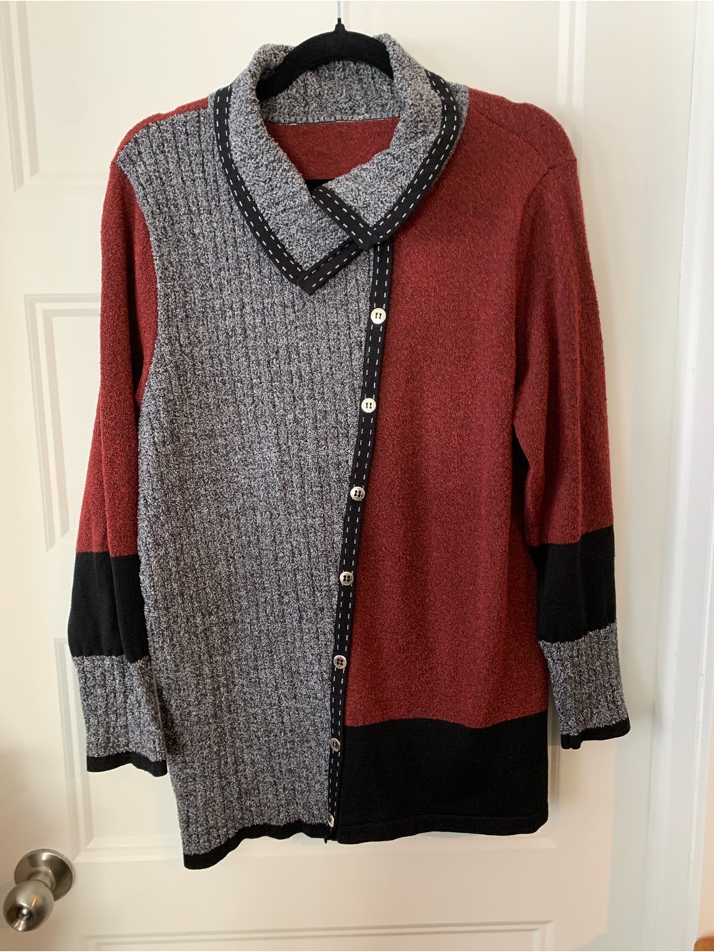 Women's Colorblock Red and Gray Button-Front Women’s tunic sweater